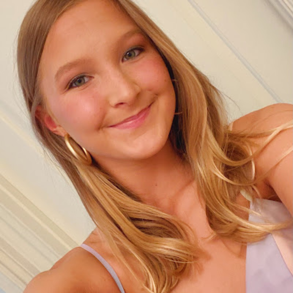 Meet your Posher, Madelyn